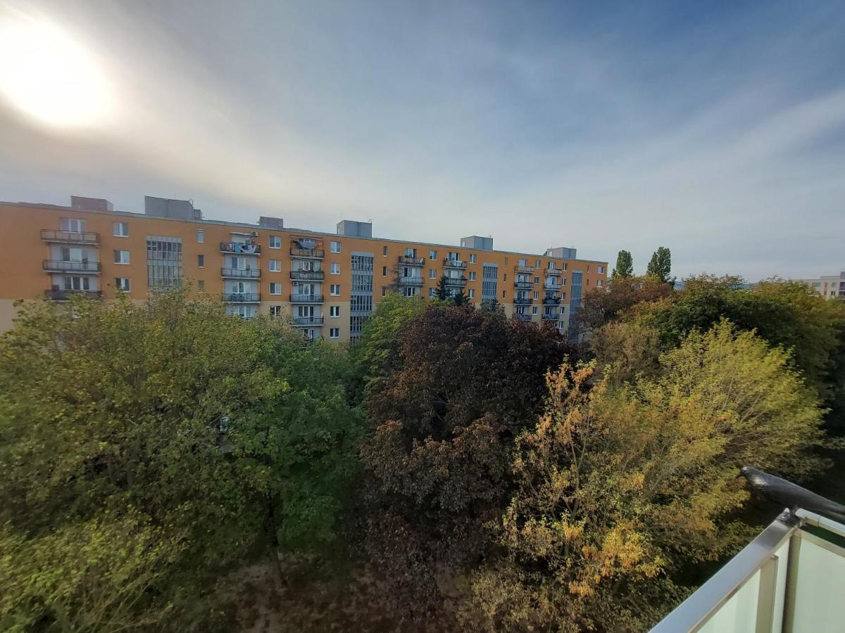 Apartman Merry Bratislava Exterior photo