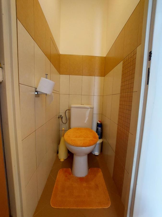 Apartman Merry Bratislava Exterior photo